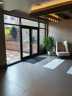 Rented by Owner | media 107