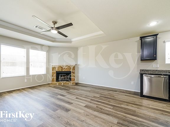 3rd image of 133 Waxberry Dr