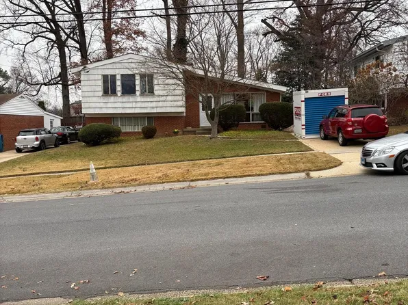 13009 Valleywood Dr, Silver Spring, MD 20906