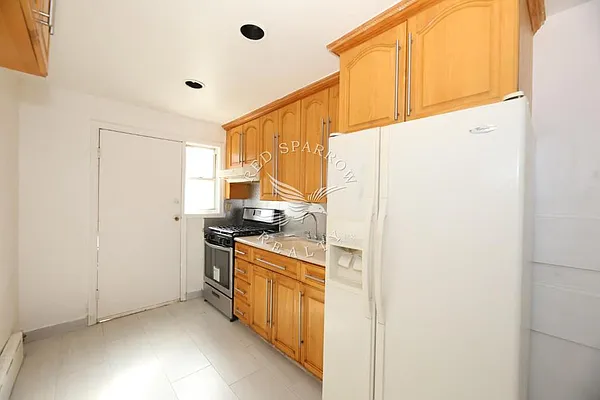 Rented by Red Sparrow Realty Group | media 8