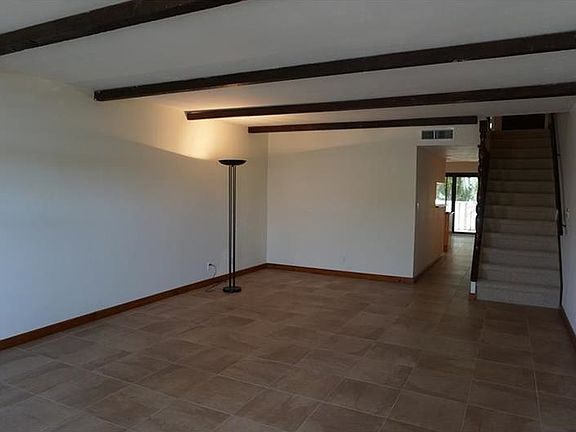 4th image of 2843 NE 60th St