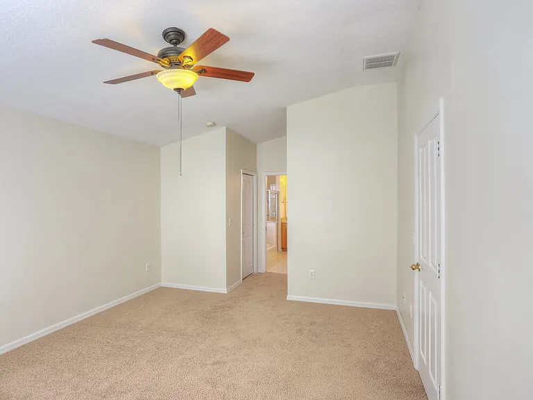 24622 Volterra Ct — Photo 12