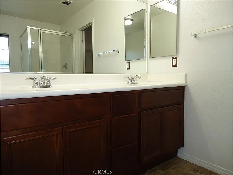 1093 Tangerine Dr — Photo 14
