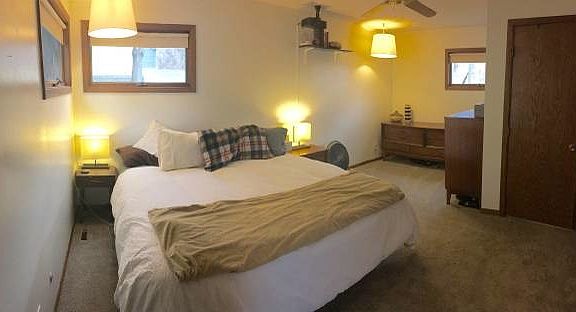 Large Master with En Suite and Laundry. 2 closets