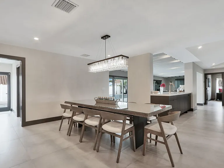 441 S Lyra Cir — Photo 31