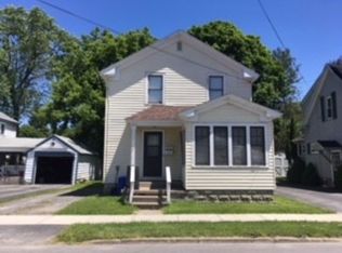 22 Eaton St, Hamilton, NY 13346