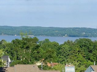 31 Village Gate Way, Nyack, NY 10960