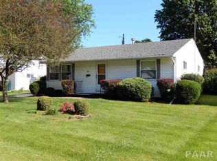 826 Bobby Ave, Macomb, IL 61455