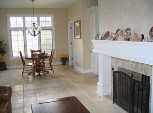 9257 Province Ln, Brecksville, OH 44141