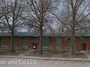 725 Spruce St APT 4, Halstead, KS 67056