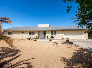 20335 Siesta Ln, Apple Valley, CA 92308