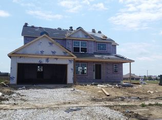 1609 Hunters Ridge Ct, Mahomet, IL 61853