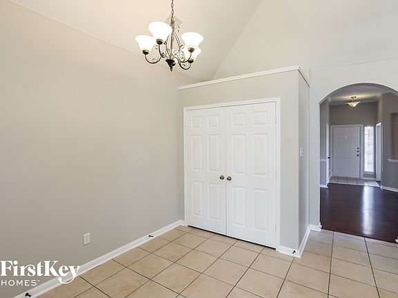 5th image of 7502 San Carlos Dr