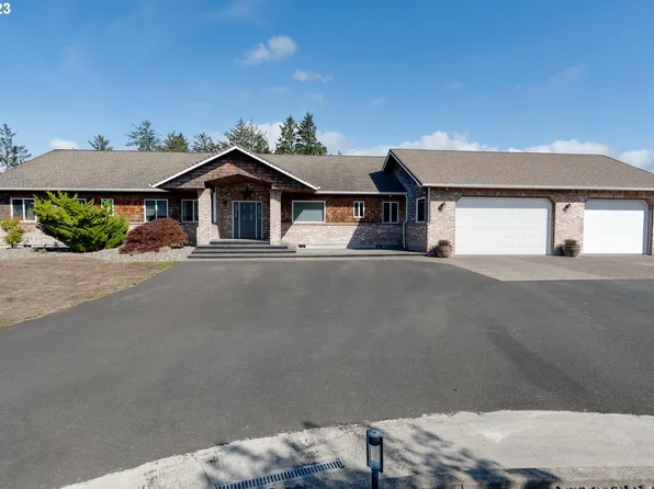 88495 Anchor Ct, Gearhart, OR 97138