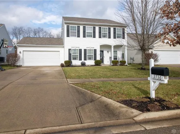 2736 Oak Trace Ct, Dayton, OH 45431