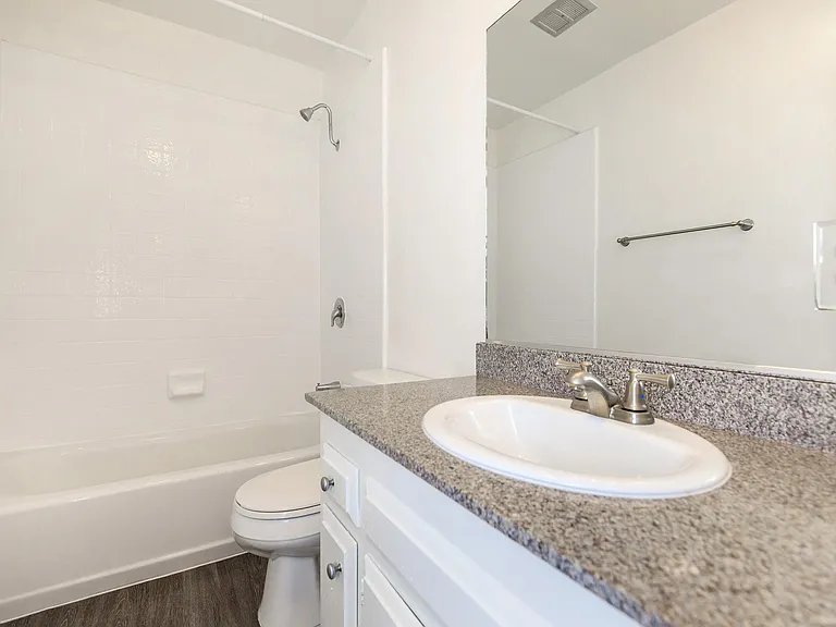 Saddleback Pines Apartment Homes — Photo 22