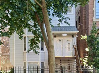 3920 N Greenview Ave #1F, Chicago, IL 60613