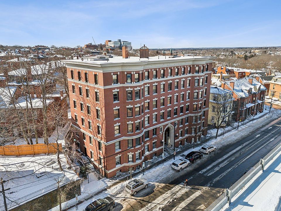 1st image of 180 High Street #22