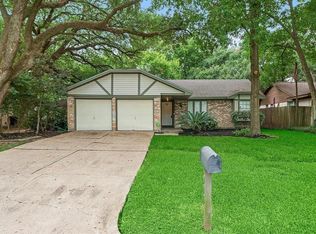 9715 Lawngate Dr, Houston, TX 77080