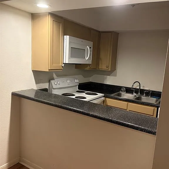 3022 Forest Ln #222 — Photo 6