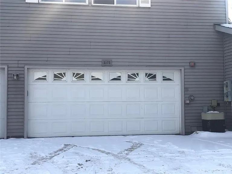 3173 Manitou Dr — Photo 11