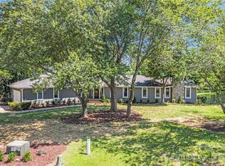 19407 Yachtman Dr, Cornelius, NC 28031