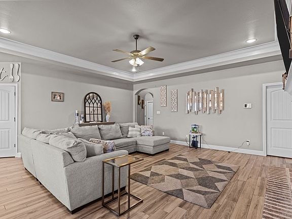 5th image of 58 Berkshire Cir