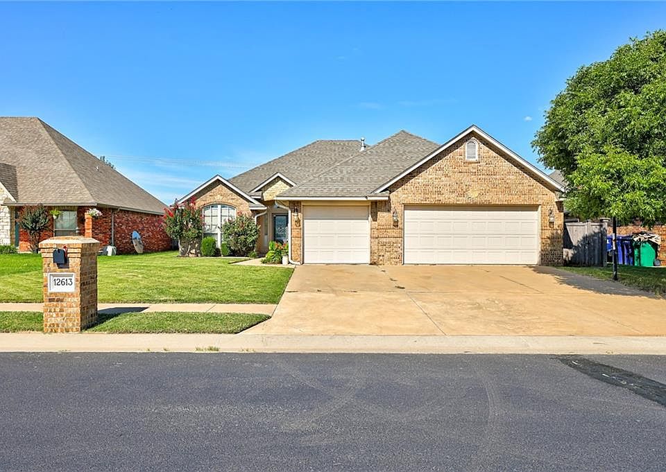 1st image of 12613 Smithfield Ln
