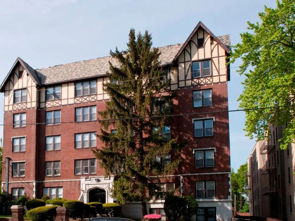 The Majestic, 466 Highland Ave APT 303, Orange, NJ 07050