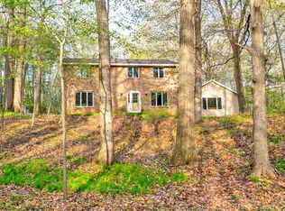 4617 Creek Valley Ln, Hobart, WI 54155