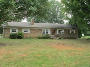 270 E Lackey Farm Rd, Stony Point, NC 28678