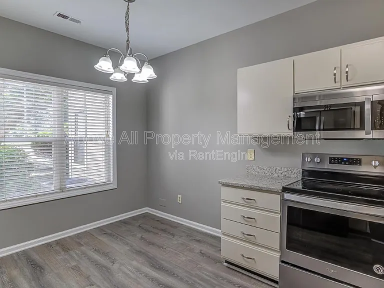 6020 Winterpointe Ln #102 — Photo 21
