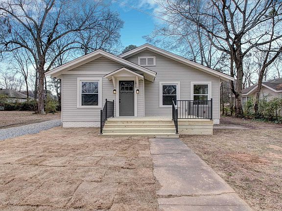 2nd image of 1815 Scott St