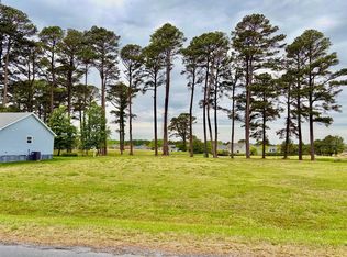 435 Captains Corridor, Greenbackville, VA 23356