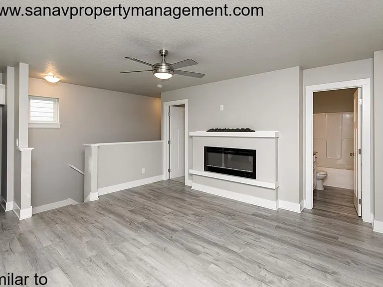 4026 NE 5th St — Photo 5
