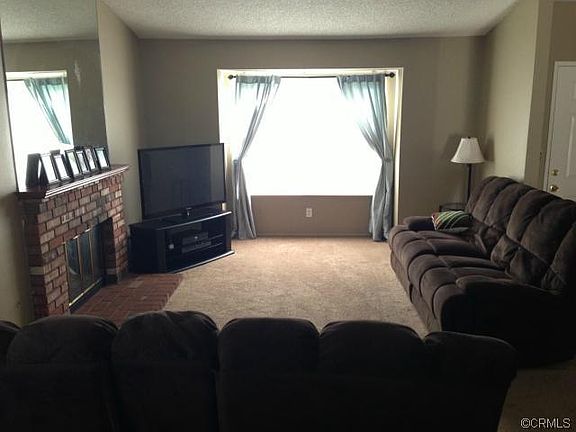 4th image of 44154 Alsace Ln