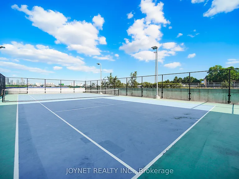 117 McMahon Dr #701 — Photo 11
