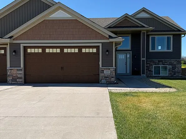 18605 Jennings St NE, Columbus, MN 55025