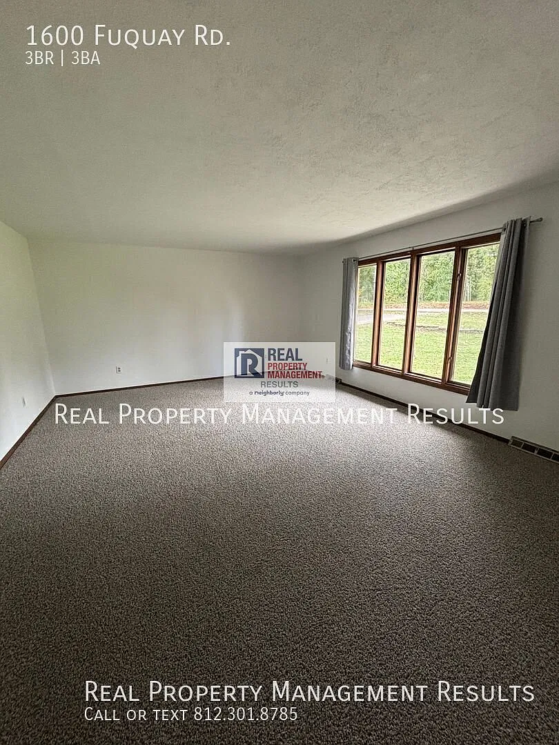 Spacious Newburgh Home with Walk-Out Basement & Outdoor Living — Photo 2