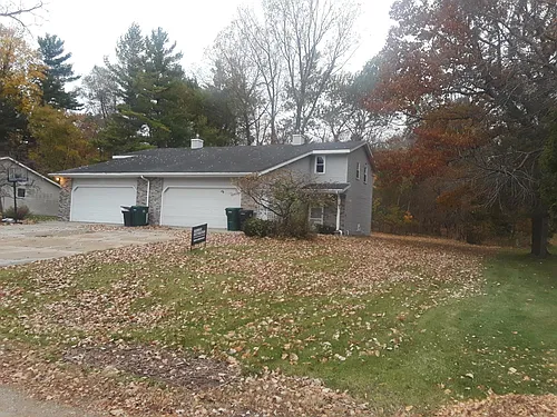 310 Park Ridge Ave Photo 1