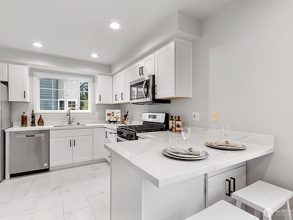 5th image of 12535 27th Avenue NE