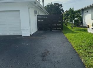 1681 SW 55th Ave #0, Fort Lauderdale, FL 33317