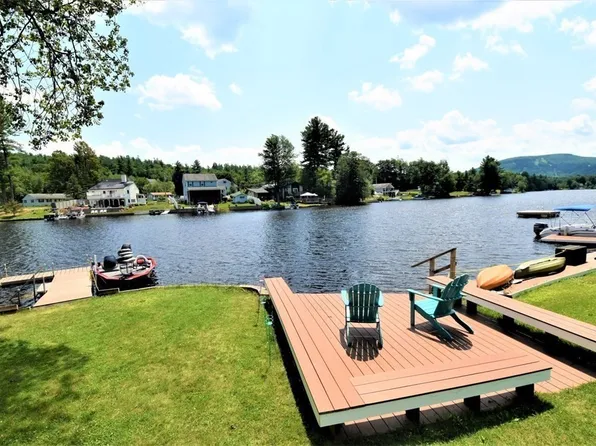 39 Old Oak Ave, Westminster, MA 01473