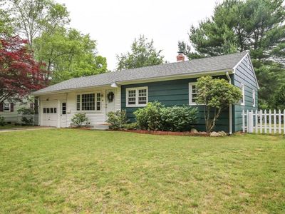 65 Pequot Trl, East Greenwich, RI, 02818