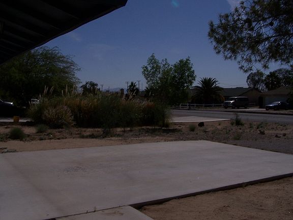 4th image of 72730 Larrea Ave