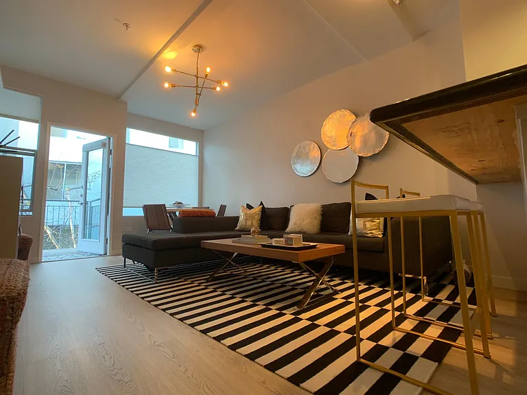 101 Market St #320 — Photo 4