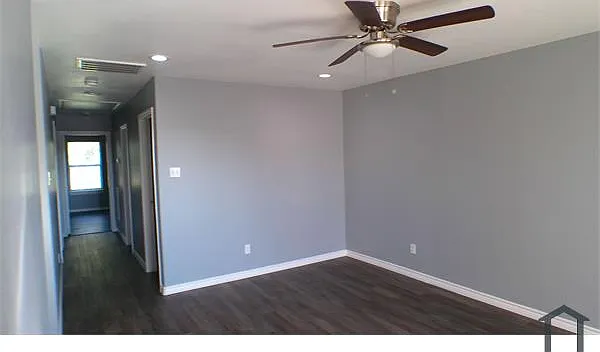 3 bed, 1140 sqft, $1,700 — Photo 3
