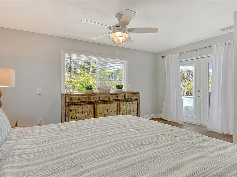 4852 Featherbed Ln — Photo 38