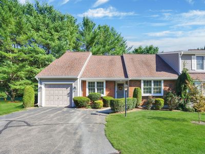 369 The Meadows #369, Enfield, CT, 06082