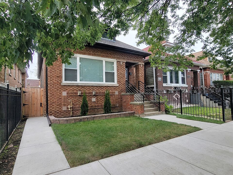 1st image of 2231 W 71st St